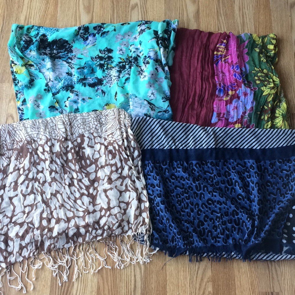 Spring/summer scarf lot